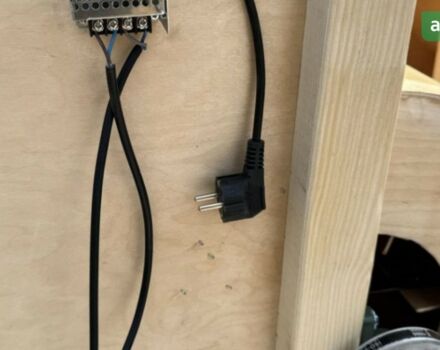 АВР 220B, объемом двигателя 0 л и пробегом 0 тыс. км за 133 $, фото 2 на Automoto.ua