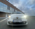 Белый Абарт Fiat 500, объемом двигателя 1.4 л и пробегом 181 тыс. км за 7800 $, фото 9 на Automoto.ua