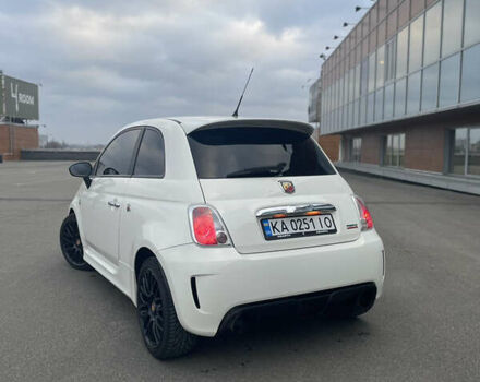 Білий Абарт Fiat 500, об'ємом двигуна 1.4 л та пробігом 181 тис. км за 7800 $, фото 15 на Automoto.ua