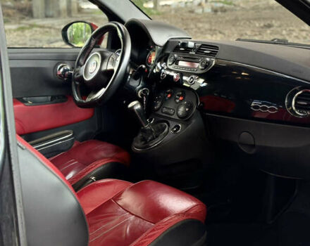 Черный Абарт Fiat 500, объемом двигателя 1.4 л и пробегом 119 тыс. км за 9000 $, фото 9 на Automoto.ua