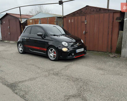 Черный Абарт Fiat 500, объемом двигателя 1.37 л и пробегом 61 тыс. км за 15500 $, фото 1 на Automoto.ua