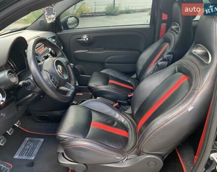Черный Абарт Fiat 500, объемом двигателя 1.37 л и пробегом 60 тыс. км за 15500 $, фото 15 на Automoto.ua