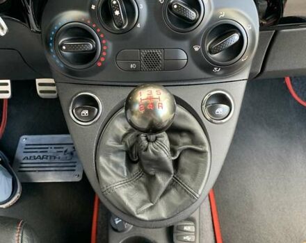 Черный Абарт Fiat 500, объемом двигателя 1.37 л и пробегом 60 тыс. км за 15500 $, фото 26 на Automoto.ua