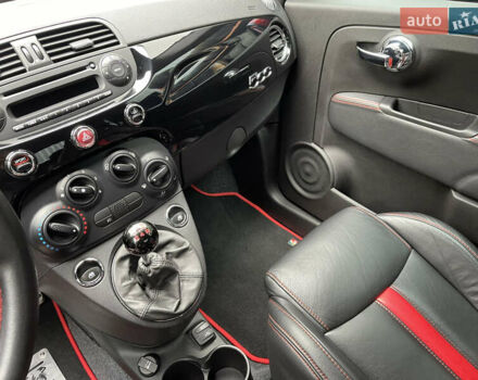 Черный Абарт Fiat 500, объемом двигателя 1.37 л и пробегом 61 тыс. км за 15500 $, фото 17 на Automoto.ua