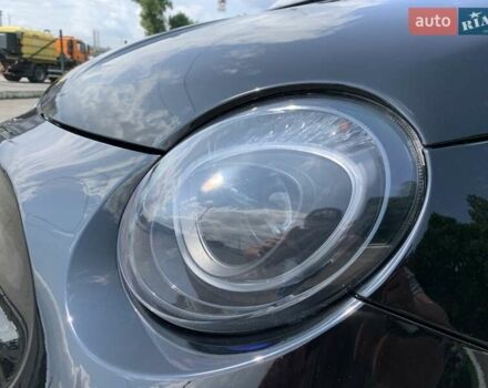 Черный Абарт Fiat 500, объемом двигателя 1.37 л и пробегом 60 тыс. км за 15500 $, фото 4 на Automoto.ua