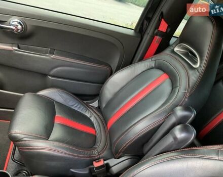 Черный Абарт Fiat 500, объемом двигателя 1.37 л и пробегом 60 тыс. км за 15500 $, фото 17 на Automoto.ua
