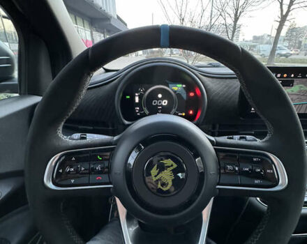 Черный Абарт Fiat 500, объемом двигателя 0 л и пробегом 20 тыс. км за 32000 $, фото 17 на Automoto.ua