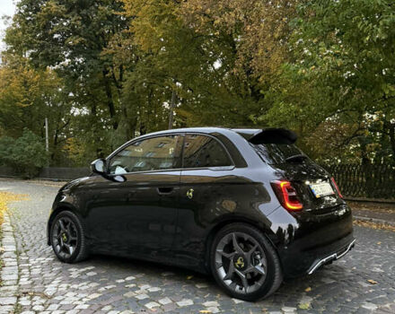Черный Абарт Fiat 500, объемом двигателя 0 л и пробегом 20 тыс. км за 32000 $, фото 36 на Automoto.ua