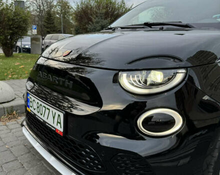 Черный Абарт Fiat 500, объемом двигателя 0 л и пробегом 20 тыс. км за 32000 $, фото 26 на Automoto.ua