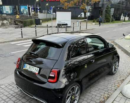 Черный Абарт Fiat 500, объемом двигателя 0 л и пробегом 20 тыс. км за 32000 $, фото 22 на Automoto.ua