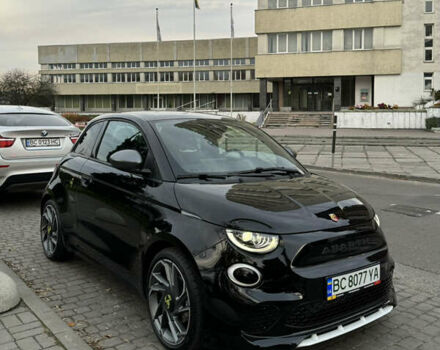 Черный Абарт Fiat 500, объемом двигателя 0 л и пробегом 20 тыс. км за 32000 $, фото 24 на Automoto.ua