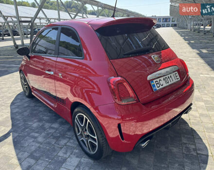 Красный Абарт Fiat 500, объемом двигателя 1.4 л и пробегом 100 тыс. км за 11500 $, фото 12 на Automoto.ua