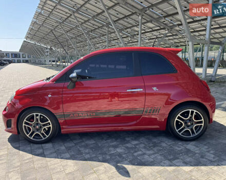 Красный Абарт Fiat 500, объемом двигателя 1.4 л и пробегом 100 тыс. км за 11500 $, фото 4 на Automoto.ua