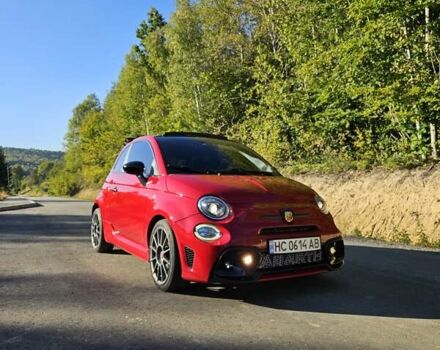 Красный Абарт Fiat 500, объемом двигателя 1.4 л и пробегом 116 тыс. км за 9300 $, фото 3 на Automoto.ua