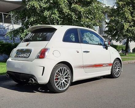 Абарт Fiat 500, объемом двигателя 1.4 л и пробегом 149 тыс. км за 8500 $, фото 2 на Automoto.ua