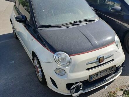 Абарт Fiat 500, объемом двигателя 1.37 л и пробегом 72 тыс. км за 7500 $, фото 1 на Automoto.ua