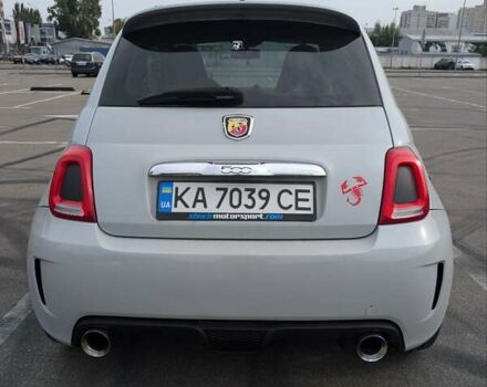 Серый Абарт Fiat 500, объемом двигателя 1.37 л и пробегом 107 тыс. км за 8500 $, фото 4 на Automoto.ua
