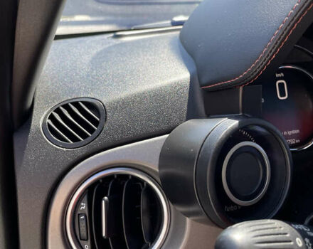 Серый Абарт Fiat 500, объемом двигателя 1.37 л и пробегом 102 тыс. км за 15900 $, фото 16 на Automoto.ua