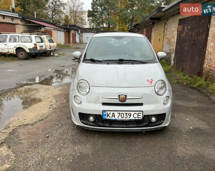 Серый Абарт Fiat 500, объемом двигателя 1.37 л и пробегом 109 тыс. км за 8700 $, фото 1 на Automoto.ua