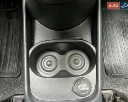 Синий Абарт Fiat 500, объемом двигателя 1.2 л и пробегом 78 тыс. км за 7500 $, фото 15 на Automoto.ua