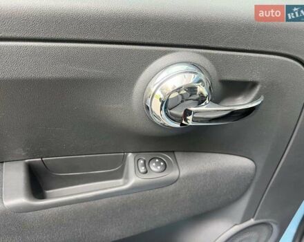Синий Абарт Fiat 500, объемом двигателя 1.2 л и пробегом 78 тыс. км за 7500 $, фото 18 на Automoto.ua