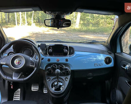 Синий Абарт Fiat 500, объемом двигателя 1.4 л и пробегом 57 тыс. км за 14750 $, фото 15 на Automoto.ua