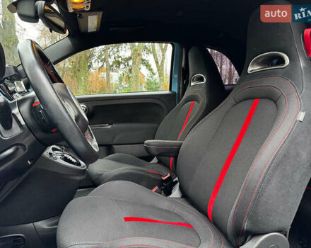 Синий Абарт Fiat 500, объемом двигателя 1.4 л и пробегом 59 тыс. км за 13790 $, фото 24 на Automoto.ua