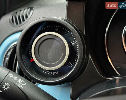 Синий Абарт Fiat 500, объемом двигателя 1.4 л и пробегом 59 тыс. км за 13790 $, фото 27 на Automoto.ua
