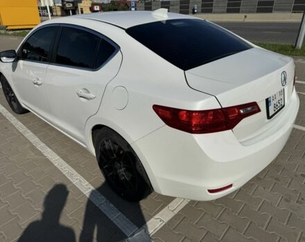 Білий Акура ІЛХ, об'ємом двигуна 2 л та пробігом 130 тис. км за 10000 $, фото 5 на Automoto.ua