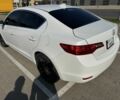 Білий Акура ІЛХ, об'ємом двигуна 2 л та пробігом 130 тис. км за 10000 $, фото 5 на Automoto.ua