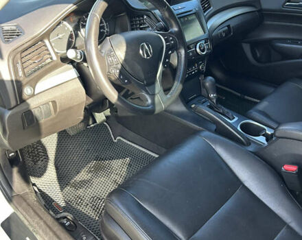 Акура ІЛХ 2017 у Полтаві на Automoto.ua Білий Акура ІЛХ, об'ємом двигуна 2.36 л та пробігом 124 тис. км за 14500 $, фото 17 на Automoto.ua