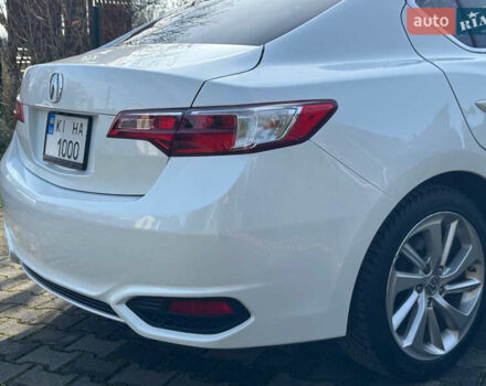 Белый Акура ИЛХ, объемом двигателя 2.35 л и пробегом 90 тыс. км за 12999 $, фото 12 на Automoto.ua