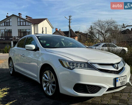 Белый Акура ИЛХ, объемом двигателя 2.35 л и пробегом 90 тыс. км за 12999 $, фото 1 на Automoto.ua