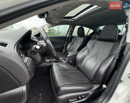 Белый Акура ИЛХ, объемом двигателя 2.36 л и пробегом 57 тыс. км за 13700 $, фото 29 на Automoto.ua