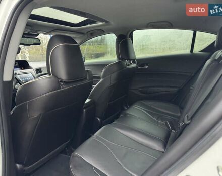 Белый Акура ИЛХ, объемом двигателя 2.36 л и пробегом 57 тыс. км за 13700 $, фото 30 на Automoto.ua