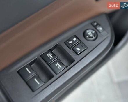 Белый Акура ИЛХ, объемом двигателя 2.36 л и пробегом 16 тыс. км за 18700 $, фото 16 на Automoto.ua