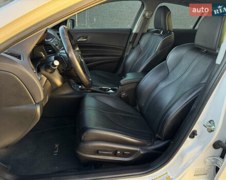 Белый Акура ИЛХ, объемом двигателя 2.35 л и пробегом 56 тыс. км за 14250 $, фото 41 на Automoto.ua