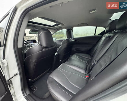 Белый Акура ИЛХ, объемом двигателя 2.36 л и пробегом 57 тыс. км за 13700 $, фото 31 на Automoto.ua