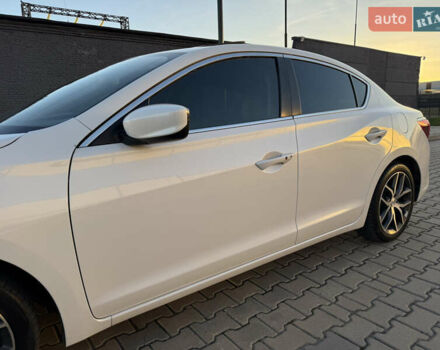 Белый Акура ИЛХ, объемом двигателя 2.35 л и пробегом 56 тыс. км за 14250 $, фото 29 на Automoto.ua