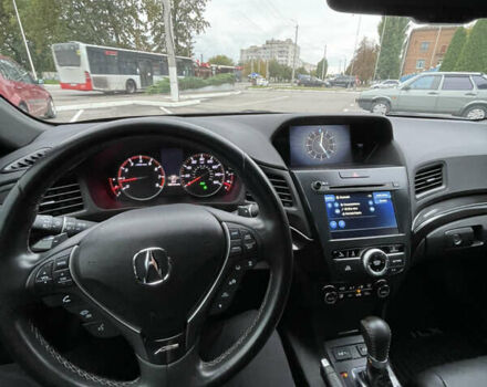 Белый Акура ИЛХ, объемом двигателя 2.36 л и пробегом 33 тыс. км за 21500 $, фото 7 на Automoto.ua