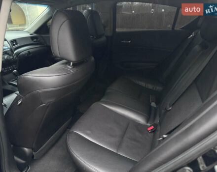 Чорний Акура ІЛХ, об'ємом двигуна 2 л та пробігом 260 тис. км за 8850 $, фото 7 на Automoto.ua