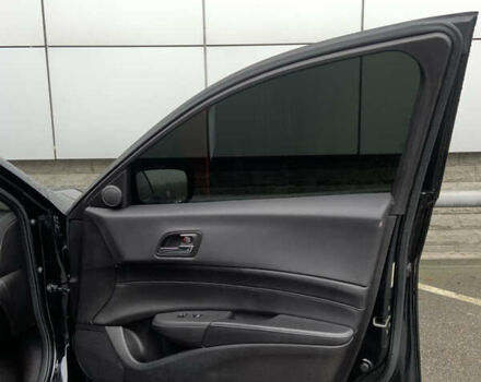 Чорний Акура ІЛХ, об'ємом двигуна 2 л та пробігом 245 тис. км за 9600 $, фото 11 на Automoto.ua