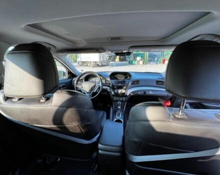 Красный Акура ИЛХ, объемом двигателя 2.4 л и пробегом 60 тыс. км за 18100 $, фото 7 на Automoto.ua