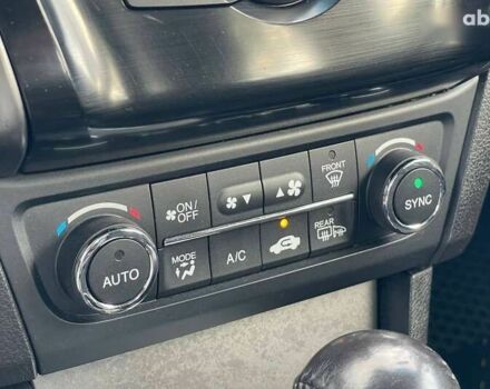 Акура ИЛХ 2012 в Киеве на Automoto.ua Акура ИЛХ, объемом двигателя 2 л и пробегом 107 тыс. км за 9999 $, фото 26 на Automoto.ua