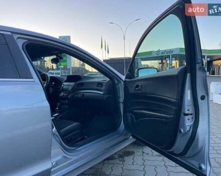 Акура ІЛХ, об'ємом двигуна 2.36 л та пробігом 90 тис. км за 13000 $, фото 21 на Automoto.ua