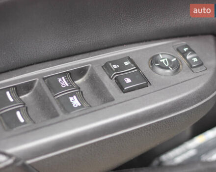 Серый Акура ИЛХ, объемом двигателя 2 л и пробегом 131 тыс. км за 9500 $, фото 15 на Automoto.ua