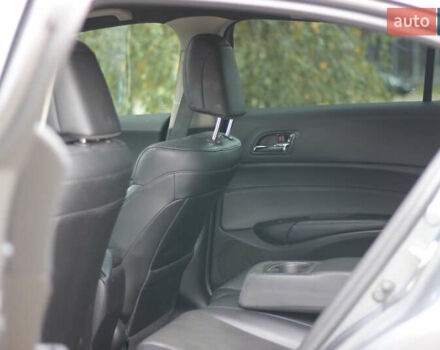 Серый Акура ИЛХ, объемом двигателя 2 л и пробегом 131 тыс. км за 9500 $, фото 23 на Automoto.ua