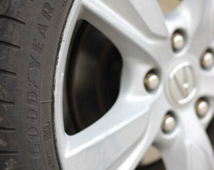 Серый Акура ИЛХ, объемом двигателя 2 л и пробегом 131 тыс. км за 9500 $, фото 6 на Automoto.ua