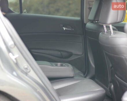 Серый Акура ИЛХ, объемом двигателя 2 л и пробегом 131 тыс. км за 9500 $, фото 24 на Automoto.ua