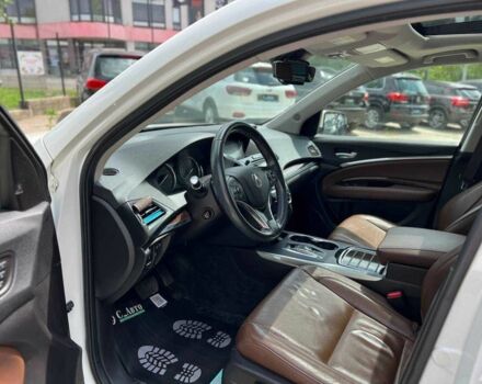 Белый Акура МДХ, объемом двигателя 3.5 л и пробегом 120 тыс. км за 21960 $, фото 1 на Automoto.ua